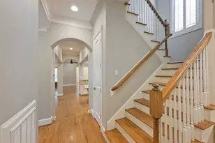 2390 W 8th St, Austin, TX 78703 - Photo 17