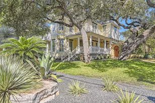 2390 W 8th St, Austin, TX 78703 - Photo 5