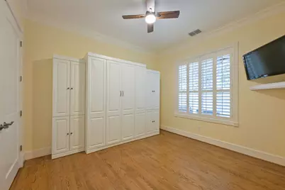 2390 W 8th Street, Austin, TX 78703 - Photo 15