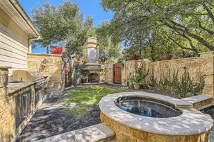 2390 W 8th St, Austin, TX 78703 - Photo 35