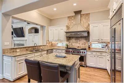 2390 W 8th Street, Austin, TX 78703 - Photo 13