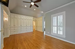 2390 W 8th St, Austin, TX 78703 - Photo 19