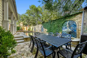 2390 W 8th St, Austin, TX 78703 - Photo 25
