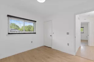 7613 Marble Ridge Dr, Austin, TX 78747 - Photo 23