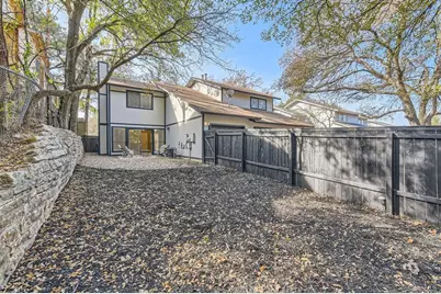 3214 Tamarron Boulevard #B, Austin, TX 78746 - Photo 11