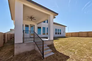 903 Sheepdog Cove, Liberty Hill, TX 78642 - Photo 31