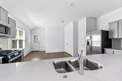 144 Red Buckeye Loop, Liberty Hill, TX 78642 - Photo 5