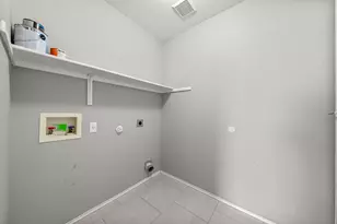 236 San Felipe Dr, Kyle, TX 78640 - Photo 9