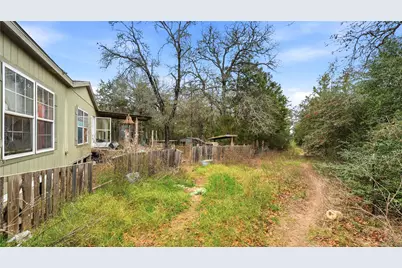 521 Paint Creek South Road, Paige, TX 78659 - Photo 11