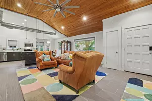 6903 Ardath St, Austin, TX 78757 - Photo 11