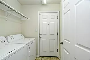 1907 Windberry Path, Round Rock, TX 78665 - Photo 13