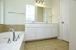 1907 Windberry Path, Round Rock, TX 78665 - Photo 17