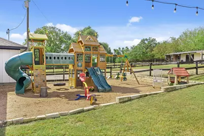 213 Beauchamp Road, Dripping Springs, TX 78620 - Photo 35