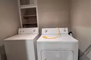 1205 Fairwood Rd, Austin, TX 78722 - Photo 7