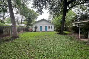 1205 Fairwood Rd, Austin, TX 78722 - Photo 25