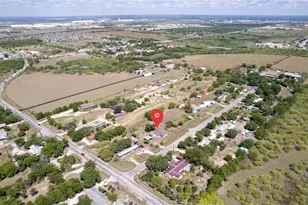 110 Belinda Ln, Kyle, TX 78640 - Photo 29