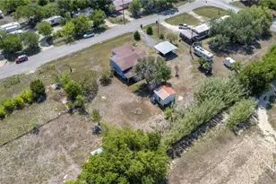 110 Belinda Ln, Kyle, TX 78640 - Photo 27