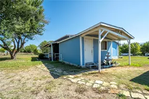 110 Belinda Ln, Kyle, TX 78640 - Photo 17