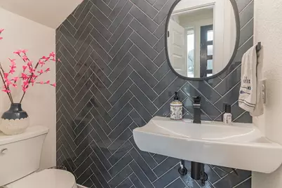 11119 Lakeside Drive, Jonestown, TX 78645 - Photo 25