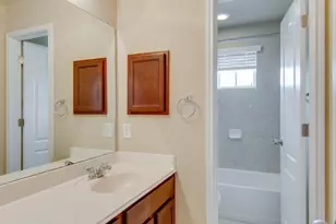 4503 Cervinia Dr, Round Rock, TX 78665 - Photo 35