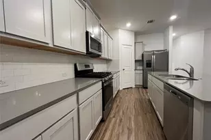 111 Vintage Dr, San Marcos, TX 78666 - Photo 5