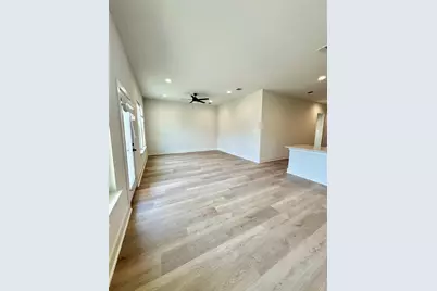 105 Zayd Court #A, Jarrell, TX 76537 - Photo 5