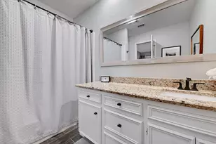 11133 Pinehurst Dr, Austin, TX 78747 - Photo 21