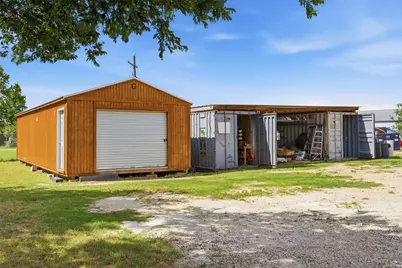 240 Park Meadow Drive, Jarrell, TX 76537 - Photo 31
