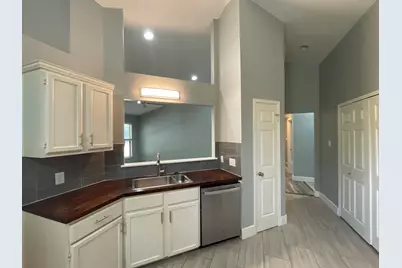 8900 Linton Drive, Austin, TX 78748 - Photo 5
