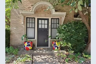 705 1/2 Graham Place, Austin, TX 78705 - Photo 1