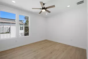 208 Ulupau Cir, Bastrop, TX 78602 - Photo 21