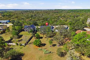 208 Ulupau Cir, Bastrop, TX 78602 - Photo 39