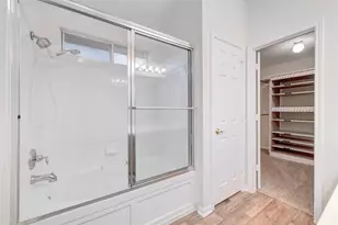 324 Avalanche Ave, Georgetown, TX 78626 - Photo 5