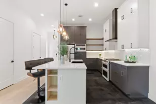 3304 E 17th St, Austin, TX 78721 - Photo 11