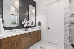 3304 E 17th St, Austin, TX 78721 - Photo 21