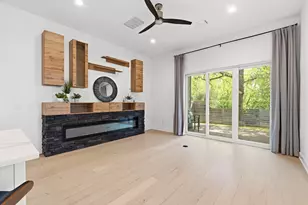 3304 E 17th St, Austin, TX 78721 - Photo 3