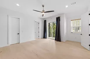 3304 E 17th St, Austin, TX 78721 - Photo 19