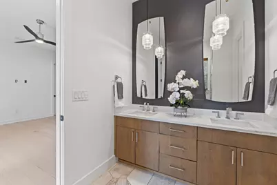 3304 E 17th Street #B, Austin, TX 78721 - Photo 21