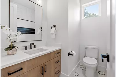 3304 E 17th Street #B, Austin, TX 78721 - Photo 25