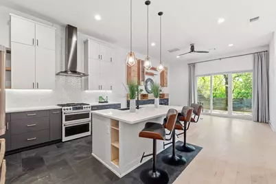 3304 E 17th Street #B, Austin, TX 78721 - Photo 5