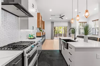 3304 E 17th Street #B, Austin, TX 78721 - Photo 15