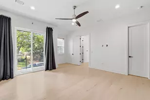 3304 E 17th St, Austin, TX 78721 - Photo 19