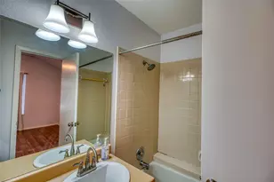 1411 Gracy Farms Ln, Austin, TX 78758 - Photo 19