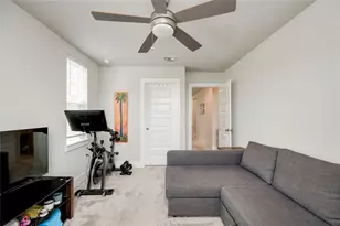 7502 Chesapeake Rail Ln, Austin, TX 78744 - Photo 29