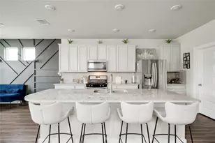 7502 Chesapeake Rail Ln, Austin, TX 78744 - Photo 5