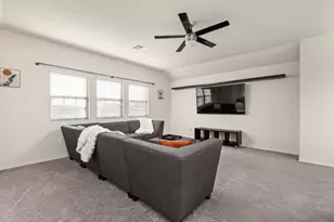 3816 Breckenridge Dr, Austin, TX 78744 - Photo 15