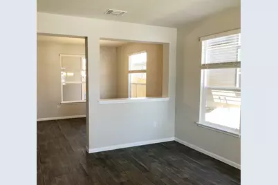 10502 Fulton Avenue, Austin, TX 78754 - Photo 5
