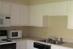 2110 Rio Grande St, Austin, TX 78705 - Photo 9