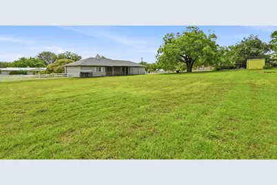 12753 Burson Drive, Manchaca, TX 78652 - Photo 29
