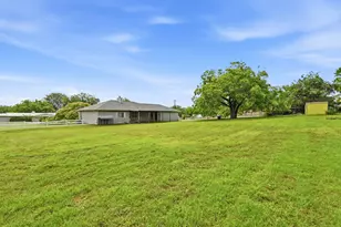 12753 Burson Dr, Manchaca, TX 78652 - Photo 29